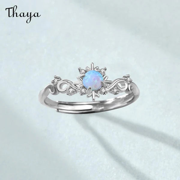 Thaya 925 Silver Christmas Snowflake Ring